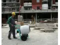 Jaka betoniarka na worek cementu? Wybierz idealny model na małe projekty