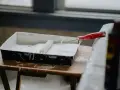 Czym pomalować tynk mozaikowy, aby uzyskać trwały efekt?