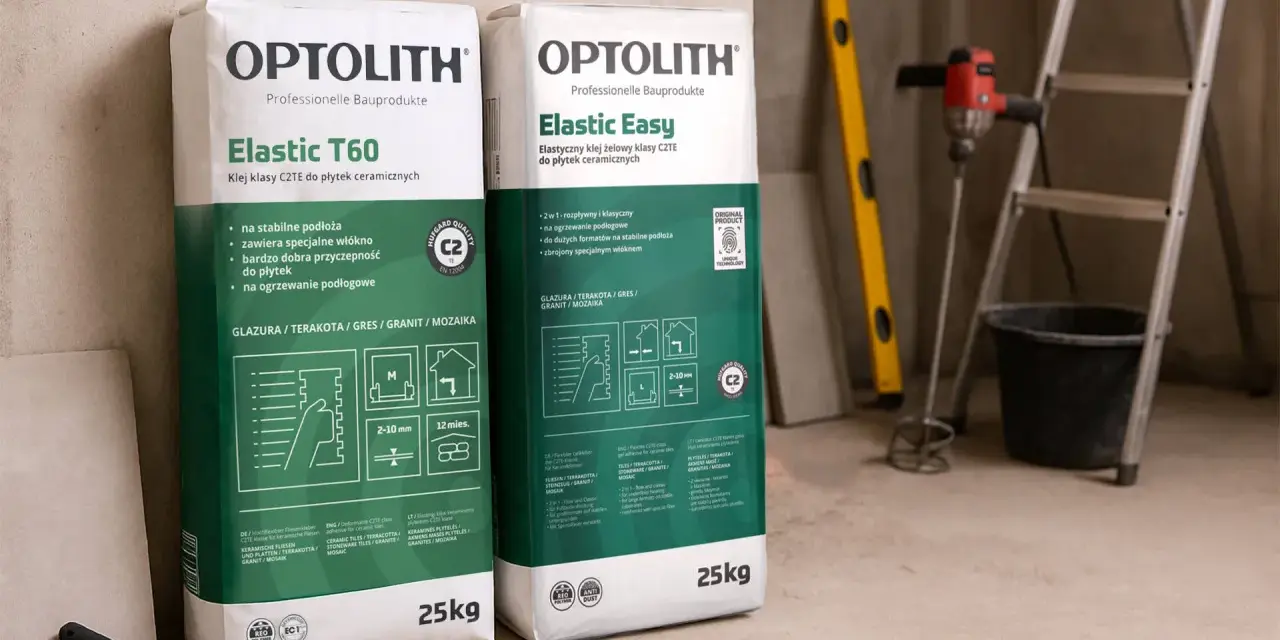 Dwa worki kleju do płytek OPTOLITH Elastic T60 i Elastic Easy. Jaki klej do płytek wybrać? Oba to elastyczne kleje klasy C2TE.