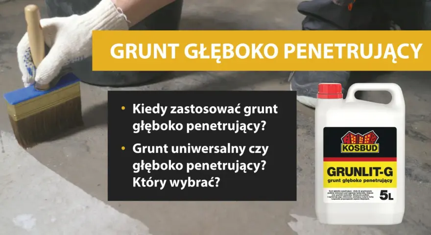 Ręka w białej rękawicy nakłada pędzlem grunt głęboko penetrujący na betonową posadzkę. Obok kanister z produktem.